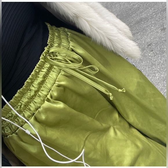 NWOT 💚 Laina Rauma green drawstring club bed lightweight satin pants size S - Picture 11 of 17